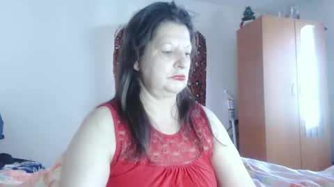 ExtasyMature online show from May 18, 5:35 am