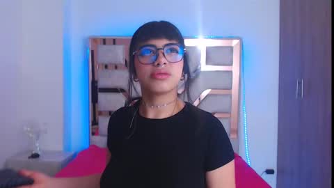 eylin_sofia online show from March 10, 4:38 am