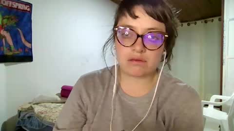 Aimee online show from February 18, 1:54 am