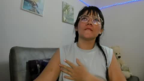 camila online show from May 25, 11:26 pm
