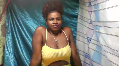 Fabriola9794 online show from March 22, 12:22 pm