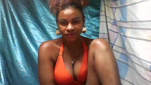 Fabriola9794 online show from March 24, 12:32 pm