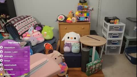 Faekitten97 online show from December 15, 1:00 pm