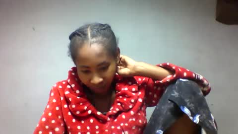 faiqua95 online show from May 24, 5:34 pm