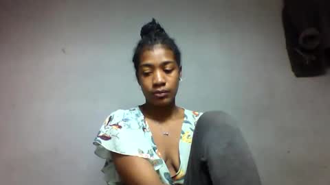 faiqua95 online show from May 19, 7:59 am