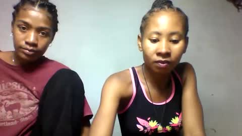faiqua95 online show from May 12, 4:57 pm