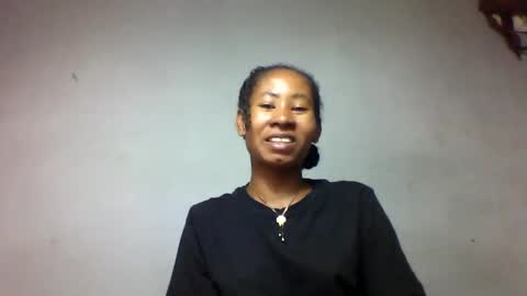 faiqua95 online show from May 21, 9:40 am