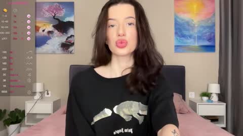 Bloom  online show from January 28, 9:29 pm