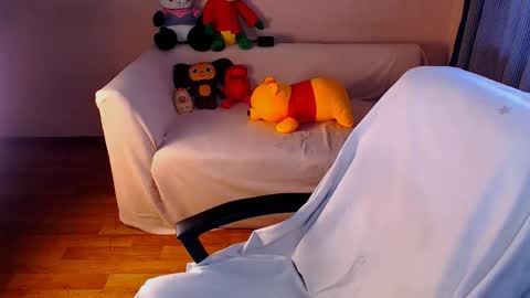 Elli  online show from October 20, 1:47 pm