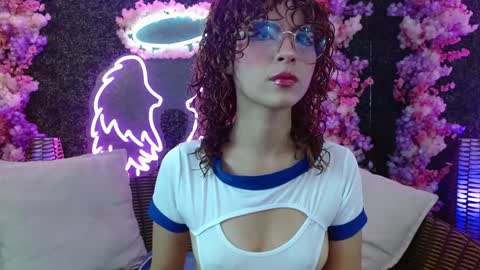 FAIRY online show from January 19, 8:30 pm