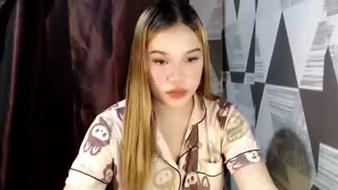 fairy_tinesxx69 online show from October 13, 8:00 pm