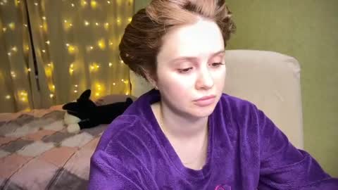 Snapshot of fairyilona chatting on February 7, 5:51 pm Ilona online show from February 7, 5:51 pm