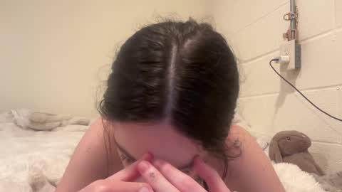 faithluvv online show from January 7, 2:26 am