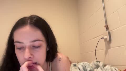 faithluvv online show from January 6, 2:15 am