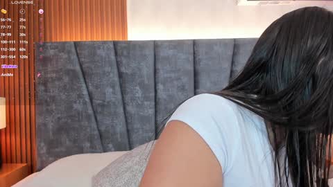  Leila.... online show from January 30, 12:37 pm