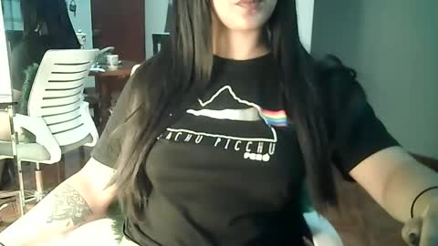 Love online show from February 24, 3:16 am