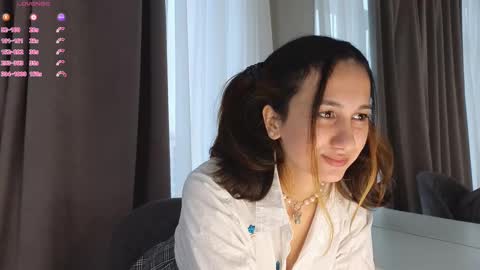 Leila online show from February 17, 4:53 am