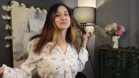 Leila online show from February 20, 4:07 am
