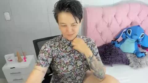 FANNY online show from January 6, 1:20 am