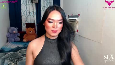 ITYS ME MONA online show from May 12, 2:31 am