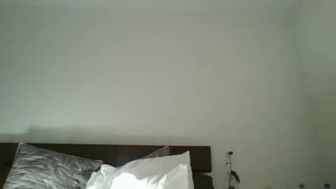fantasycreampuff666 online show from May 6, 10:03 pm