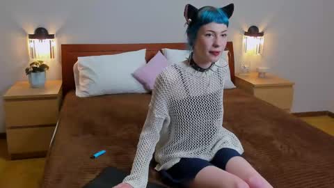 Kate online show from March 21, 2:11 pm