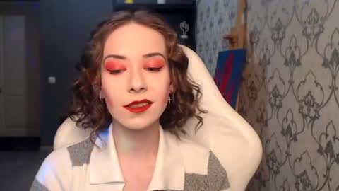 Fascinating   Eyes online show from June 17, 10:11 pm