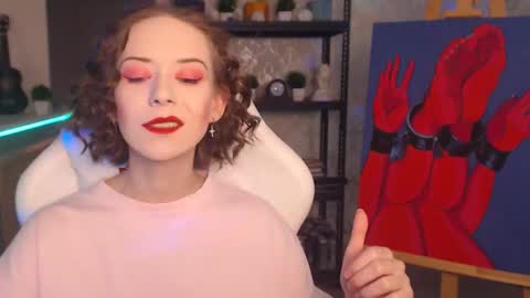 Fascinating   Eyes online show from October 31, 7:07 pm