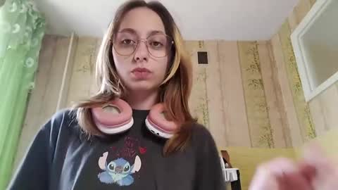 Jenny online show from May 24, 9:08 am