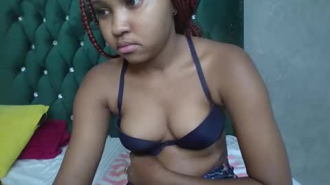 fahyii online show from September 28, 12:28 am