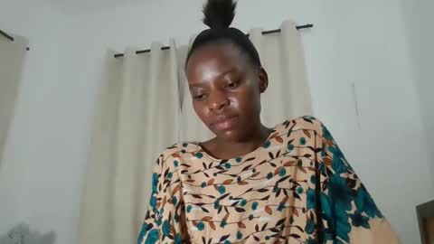 feetlovely507541 online show from November 1, 2:32 pm