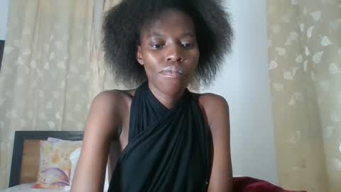 feetlovely507541 online show from May 16, 7:57 pm