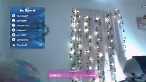 Soley online show from February 5, 5:52 am