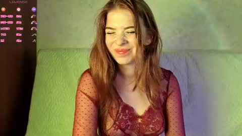 Hi Im Milly  nice 2 meet u 3 online show from July 21, 5:35 pm