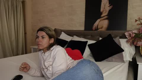 FeliciaKrige online show from May 19, 8:05 pm