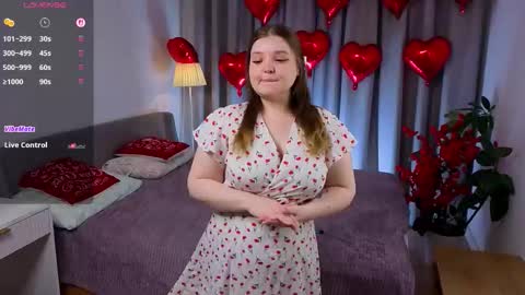 Freya online show from February 17, 11:42 am