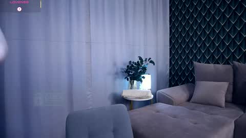 Hello im Nova online show from October 9, 4:38 am