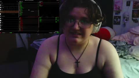 femcelsam online show from April 9, 4:15 am