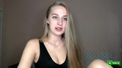 Femke online show from May 19, 7:54 pm