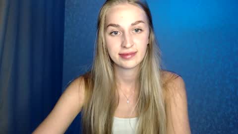 Femke online show from March 11, 8:22 pm