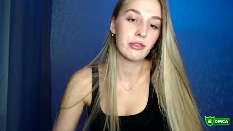 Femke online show from May 6, 9:08 pm