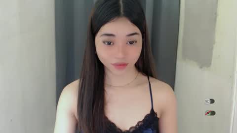 Snapshot of femylove chatting on December 5, 6:44 pm YOUR BEAUTIFUL ASIANFHEMY online show from December 5, 6:44 pm