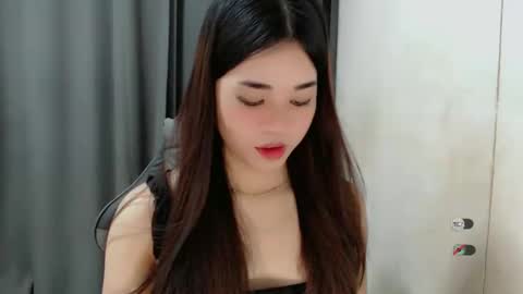 Snapshot of femylove chatting on January 25, 7:05 pm YOUR BEAUTIFUL ASIANFHEMY online show from January 25, 7:05 pm