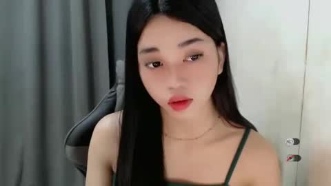 Snapshot of femylove chatting on February 1, 8:47 pm YOUR BEAUTIFUL ASIANFHEMY online show from February 1, 8:47 pm