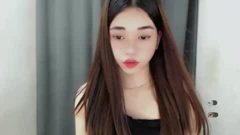 Snapshot of femylove chatting on December 19, 8:55 pm YOUR BEAUTIFUL ASIANFHEMY online show from December 19, 8:55 pm