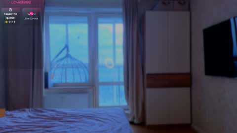 Nancy online show from March 29, 1:21 pm