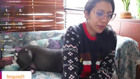 fergy21 online show from December 18, 2:17 pm