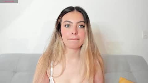 fernanda  online show from February 10, 2:42 pm