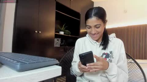 Freyja  online show from October 13, 4:53 pm