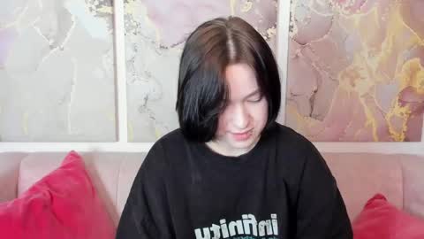 fiamoory online show from April 30, 2:06 am